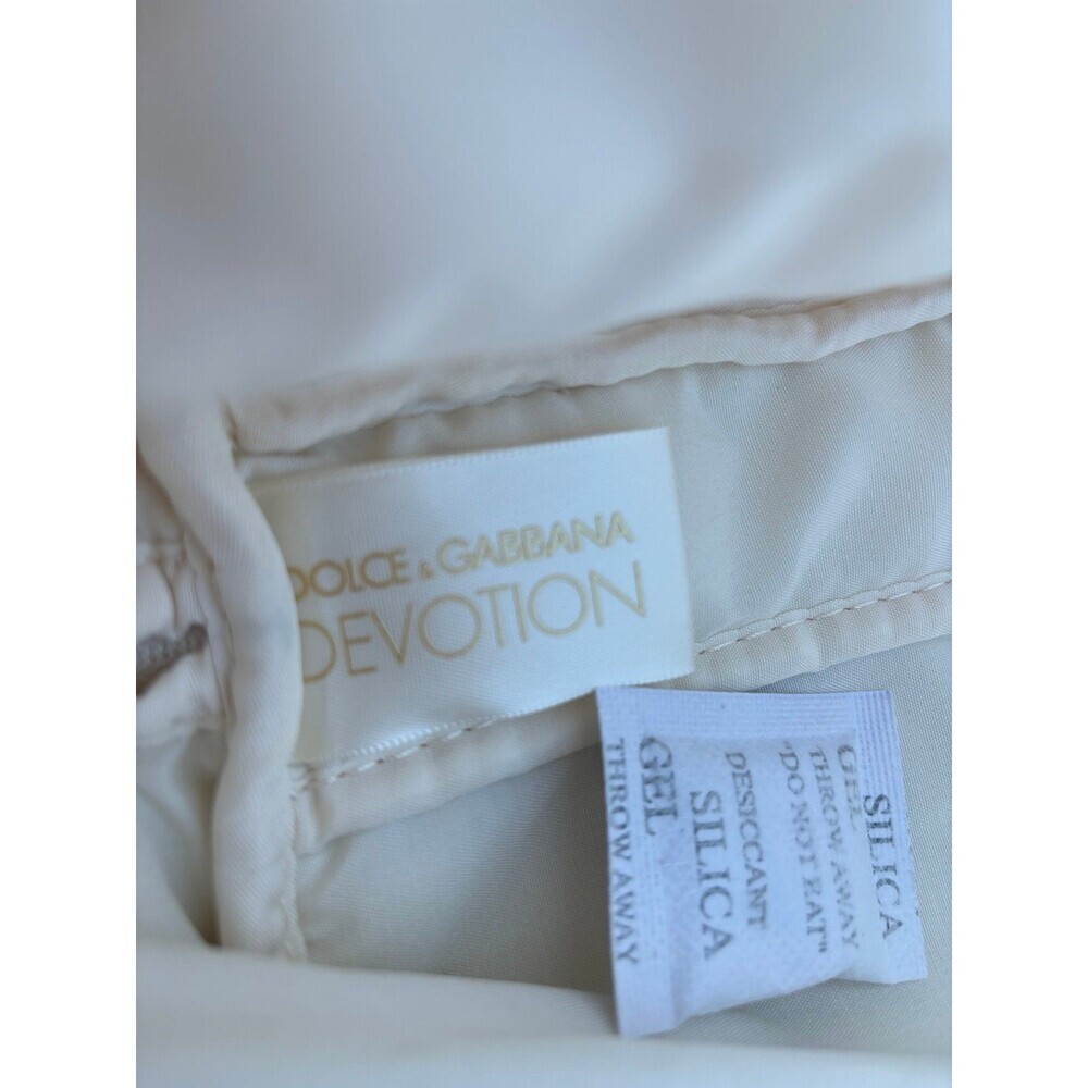 Dolce and gabanna cosmetic pouch - Picture 2 of 5